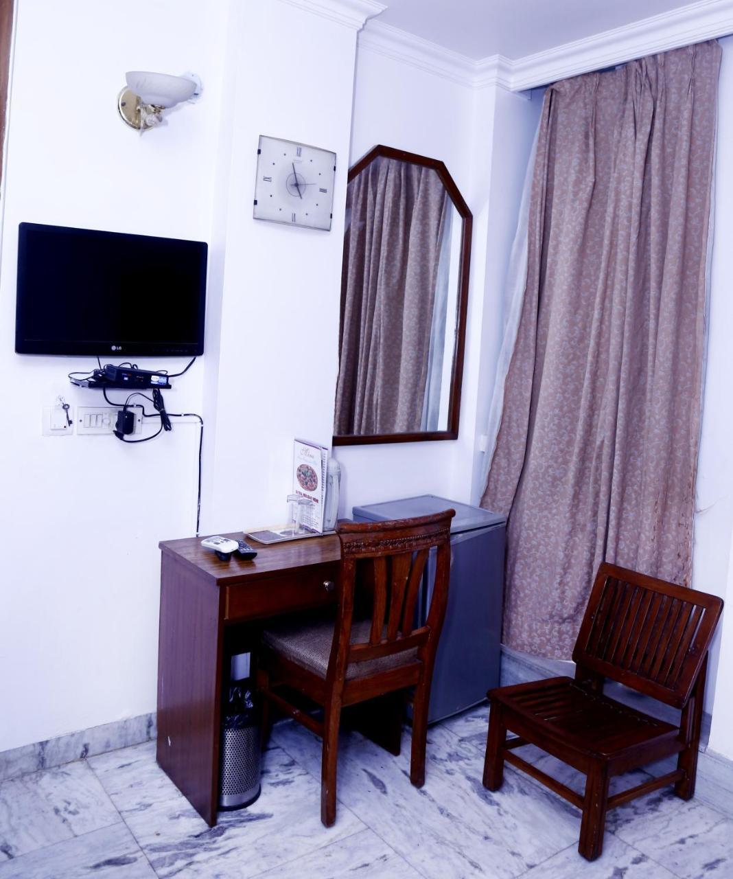 Batra Holiday Home - Couple Friendly Stays Делі Екстер'єр фото